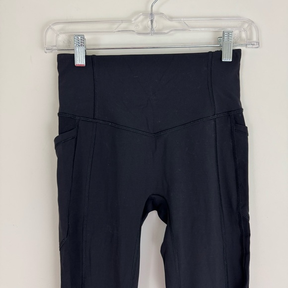 lululemon athletica All the Right Place Crop 23” Size 4 Black Leggings - Picture 10 of 11